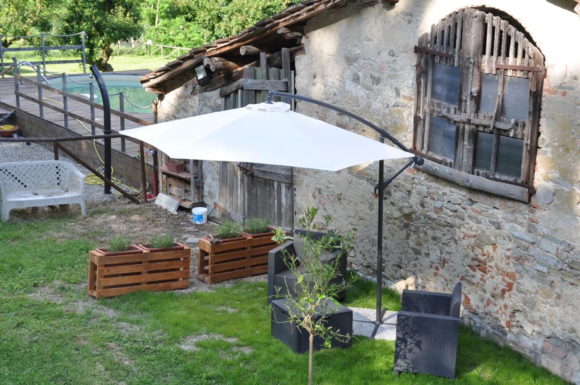 Locanda Di Alberi Borgo San Lorenzo Exteriör bild